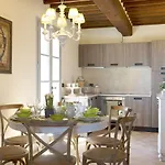 Apartament Borgo In